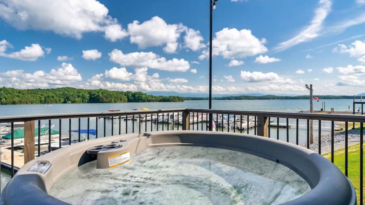 Photo of Outdoor in Dandridge