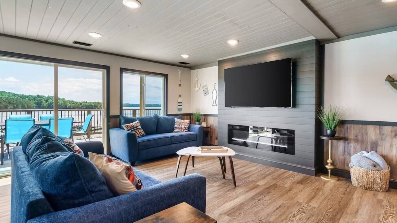 Photo of Livingroom in Dandridge