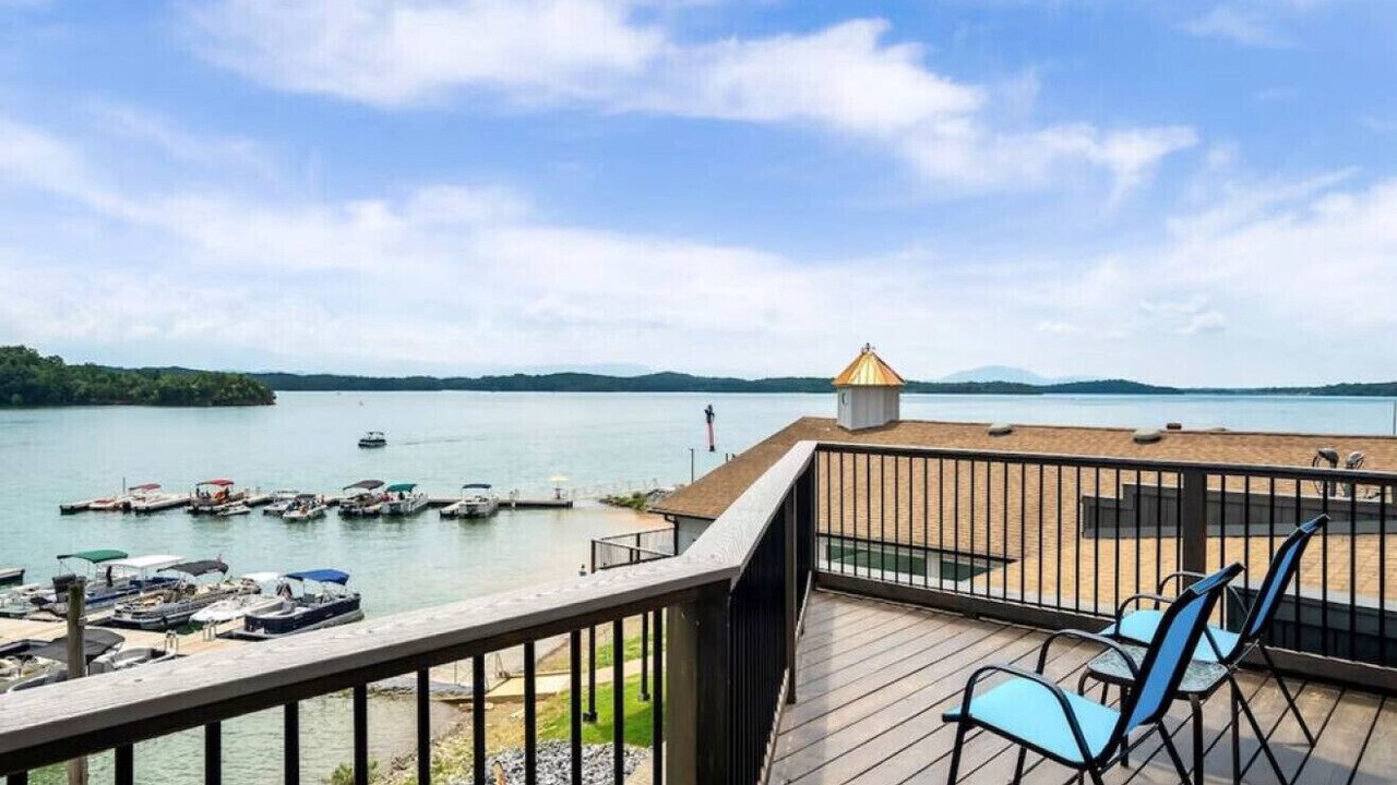 Photo of Patio Balcony in Dandridge