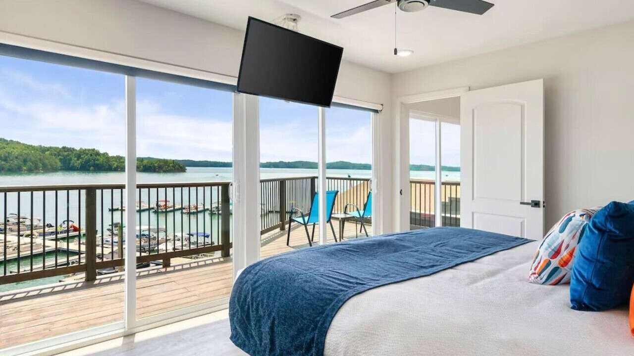 Photo of Bedroom in Dandridge