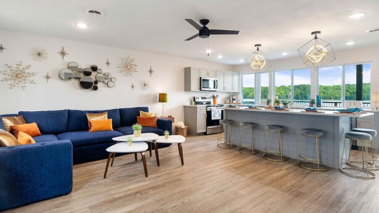 Photo of Livingroom in Dandridge