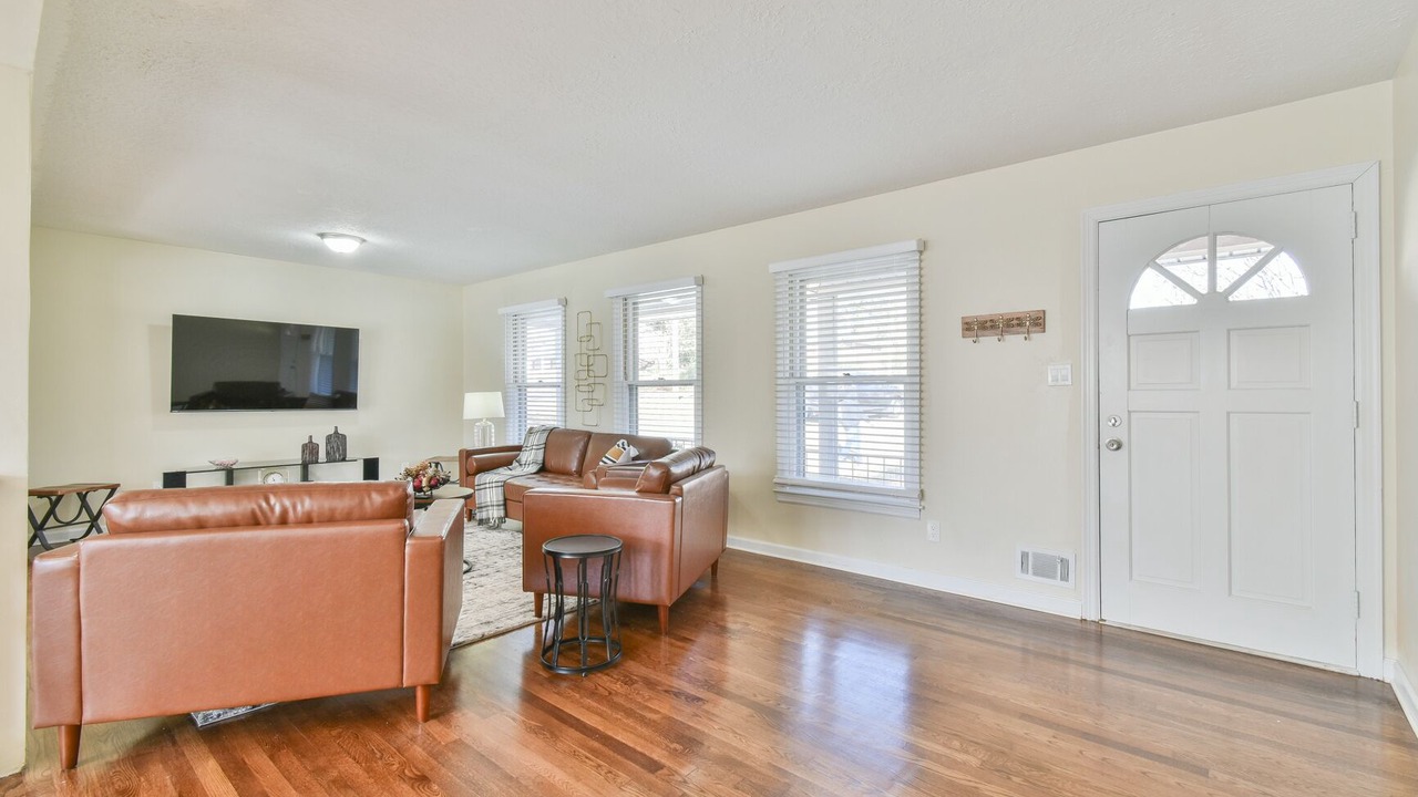 Photo of Livingroom in Marietta