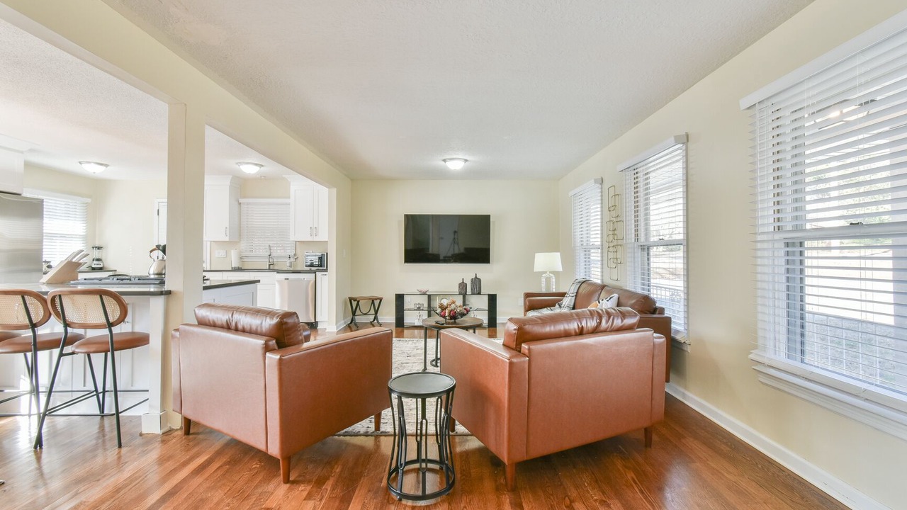 Photo of Livingroom in Marietta