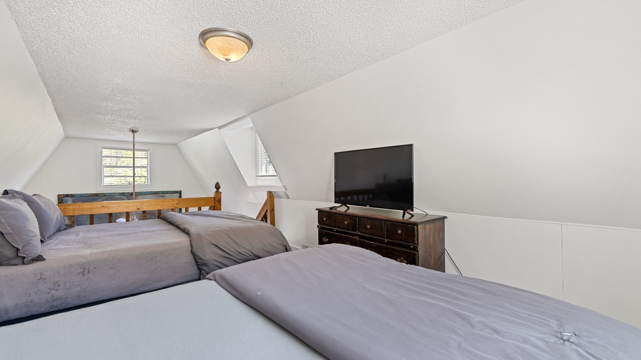 Photo of Bedroom in Maggie Valley
