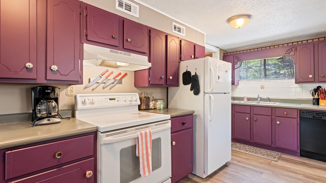 Photo of Kitchen in Maggie Valley