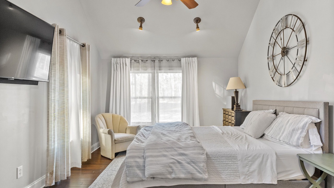 Photo of Bedroom in Stockbridge