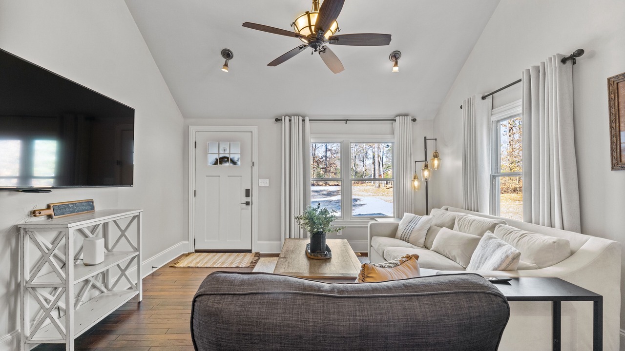 Photo of Livingroom in Stockbridge