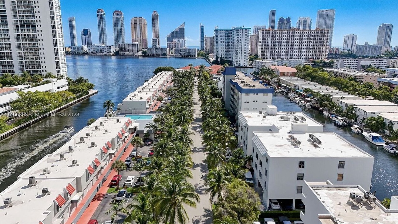 Photo of Outdoor in Eastern Shores