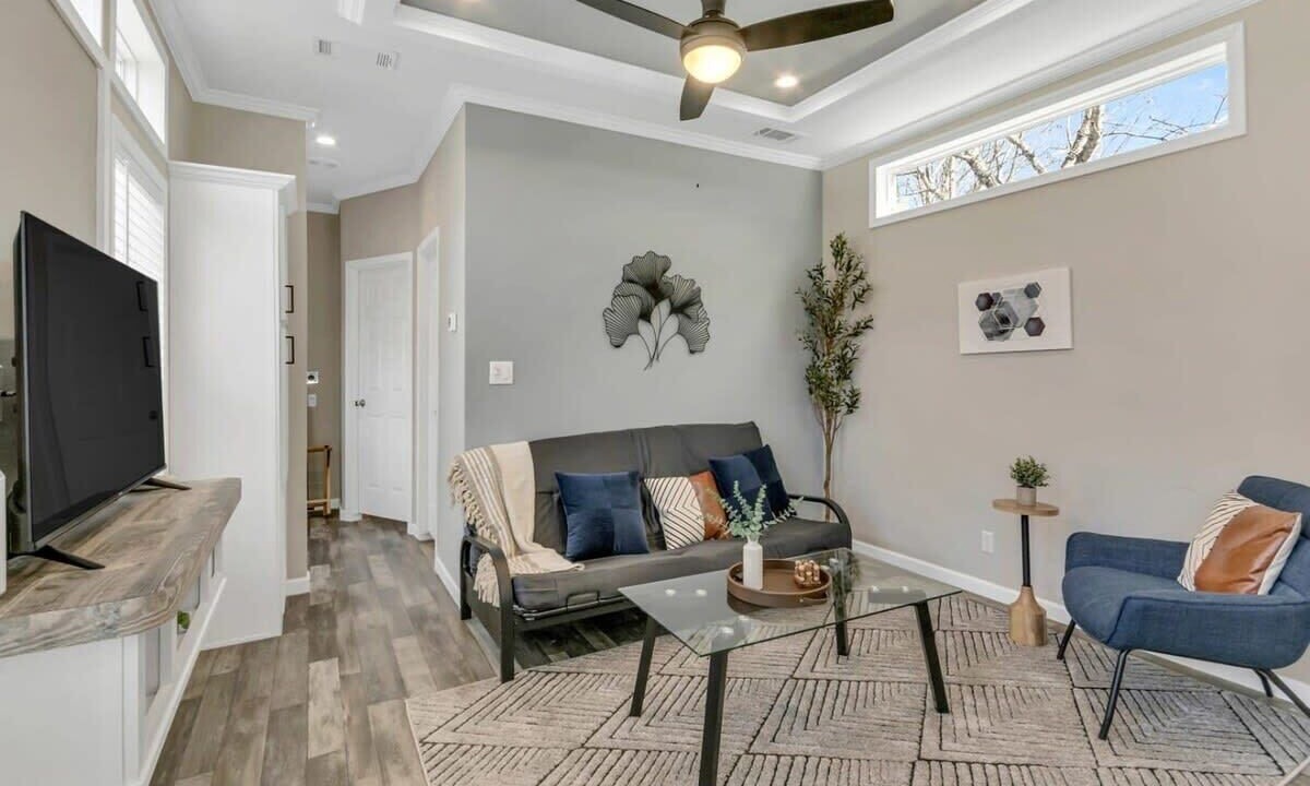 Photo of Bedroom in Owens Cross Roads