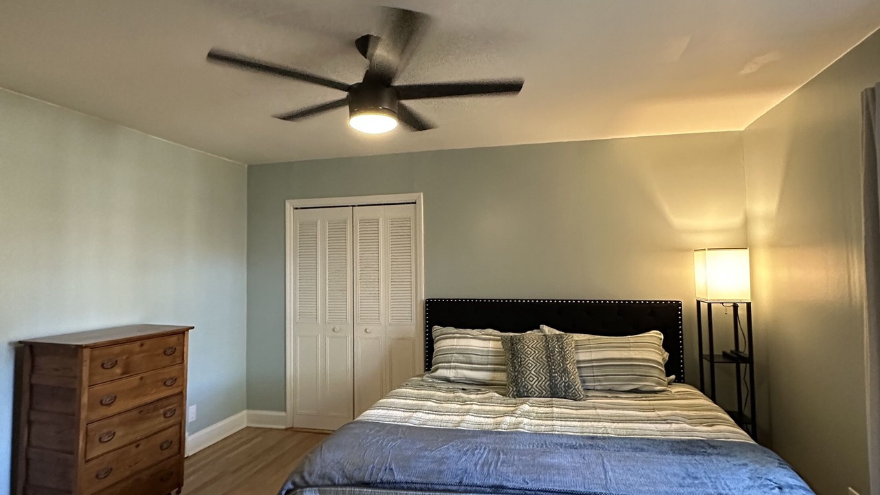 Photo of Bedroom in Macon