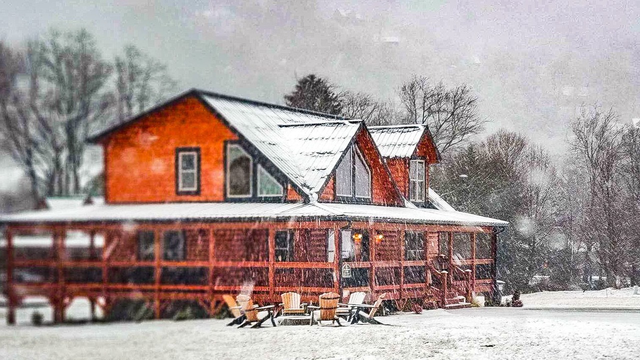 Photo of Others in Maggie Valley