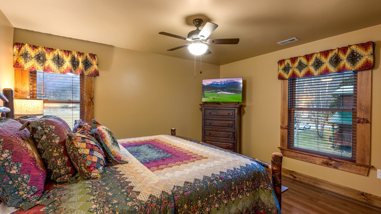 Photo of Bedroom in Maggie Valley