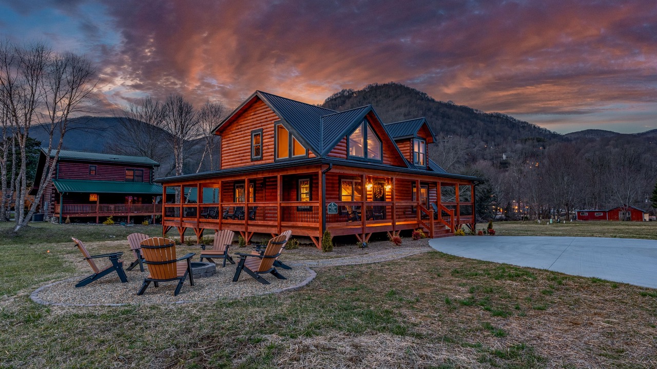 Photo of Others in Maggie Valley