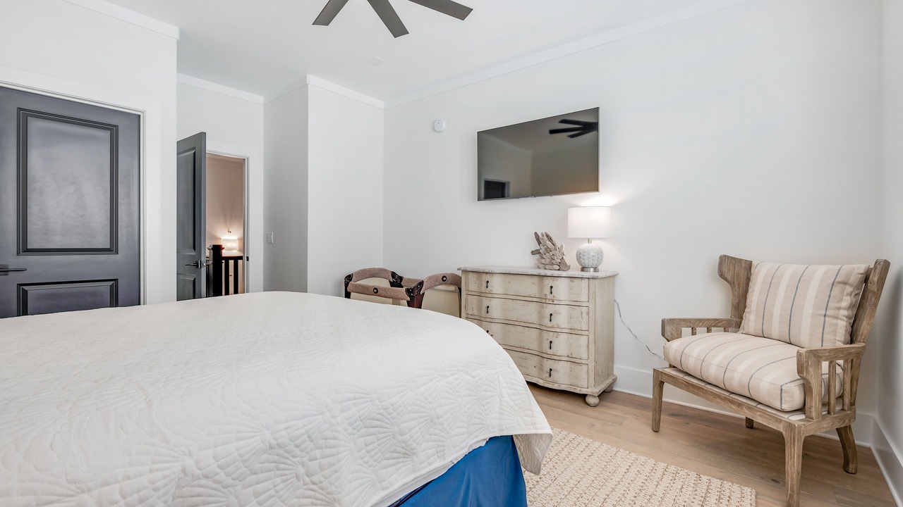 Photo of Bedroom in East Beach