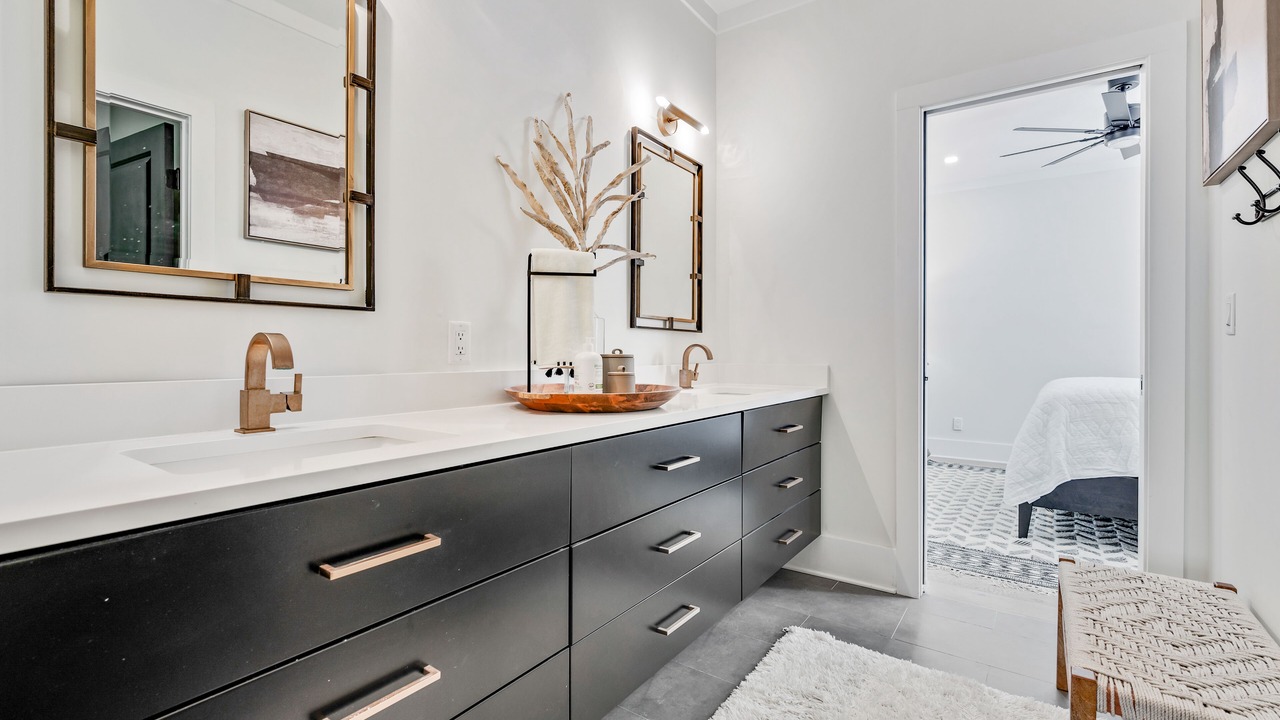 Photo of Bathroom in East Beach