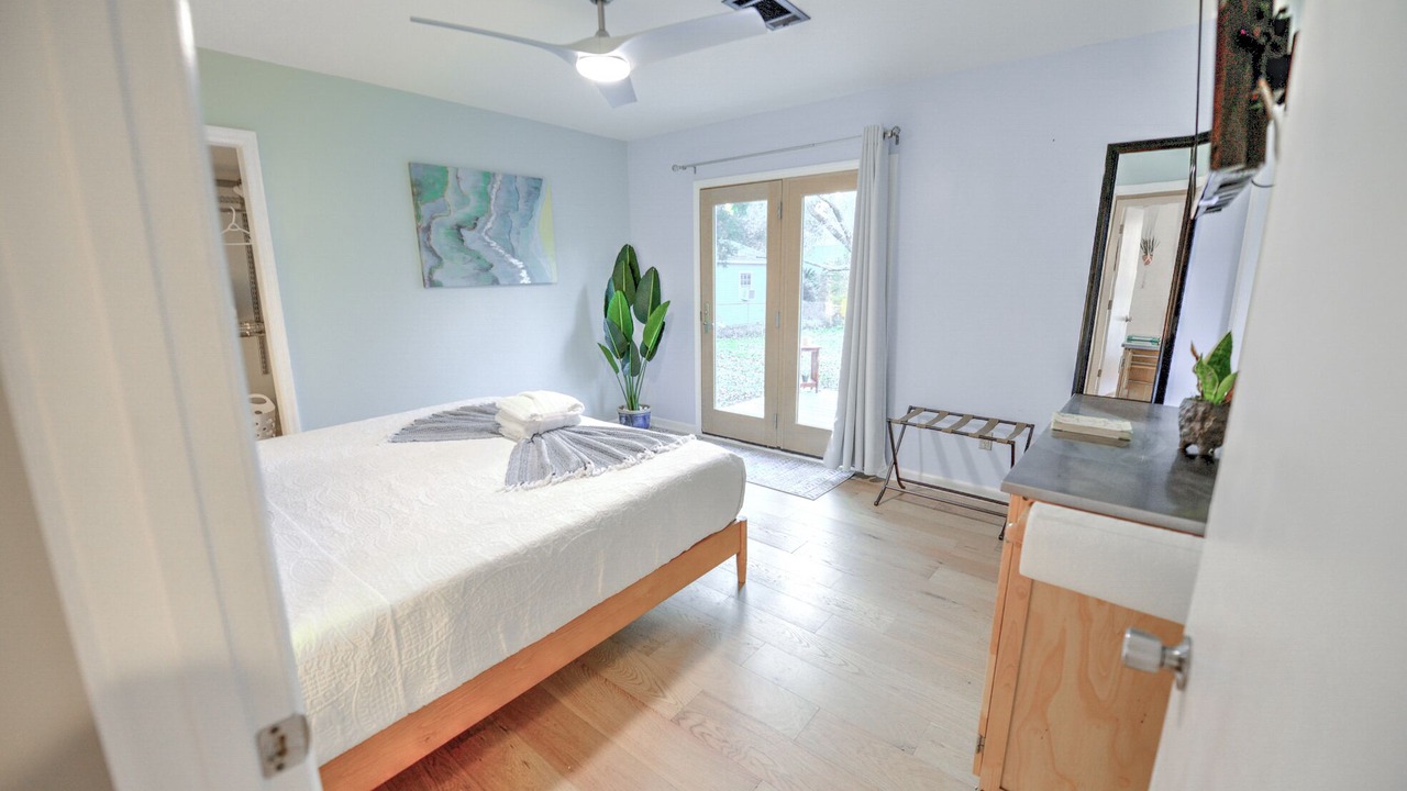 Photo of Bedroom in Charleston