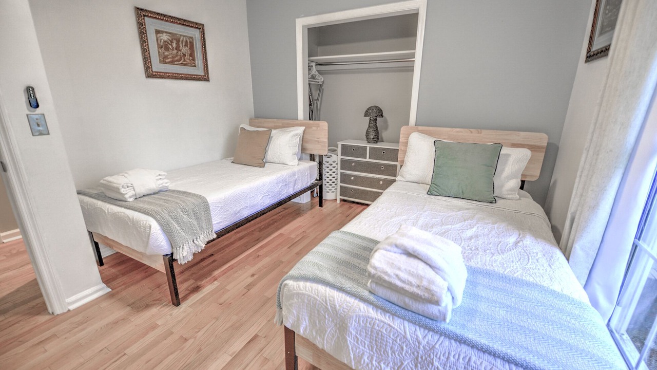 Photo of Bedroom in Charleston