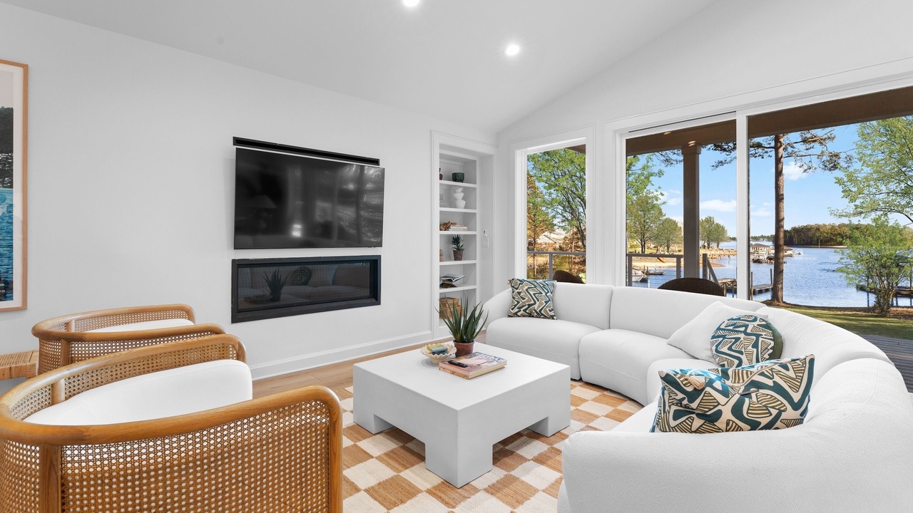 Photo of Livingroom in Mayhew