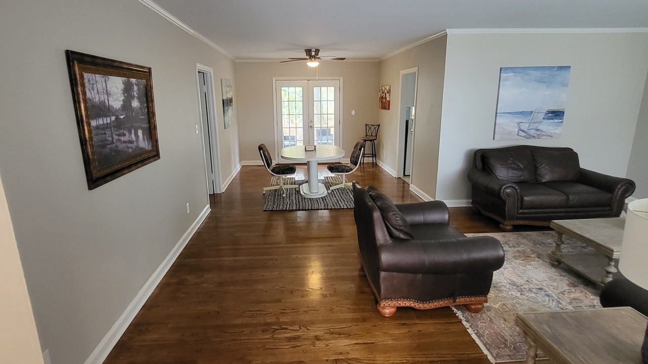 Photo of Livingroom in Warner Robins