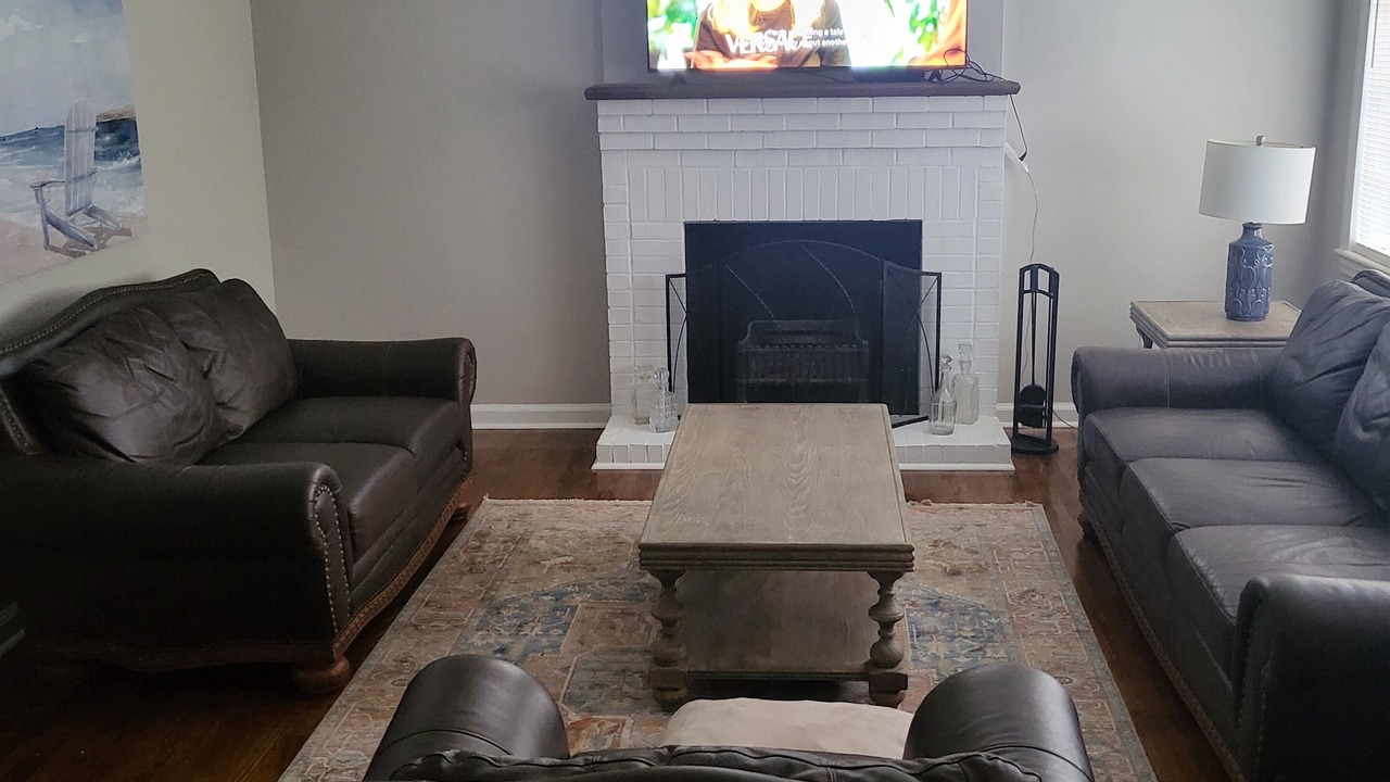 Photo of Livingroom in Warner Robins