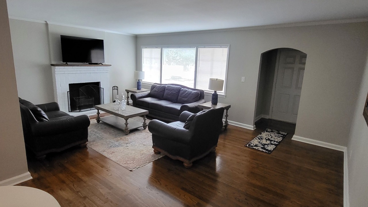 Photo of Livingroom in Warner Robins
