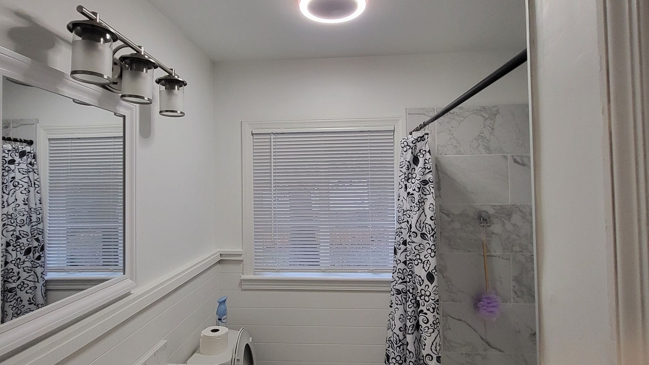 Photo of Bathroom in Warner Robins
