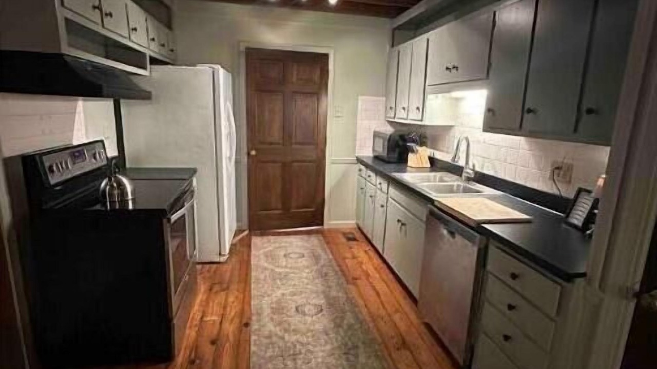 Photo of Kitchen in Goodsprings
