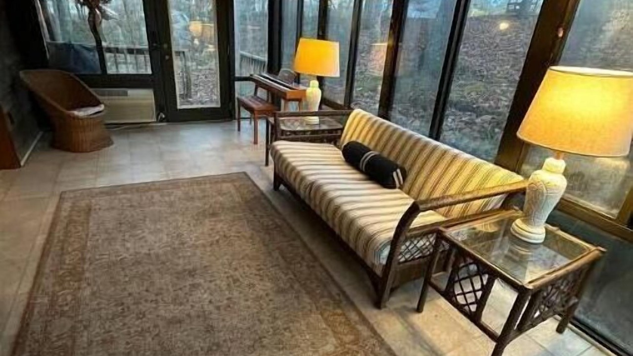 Photo of Livingroom in Goodsprings