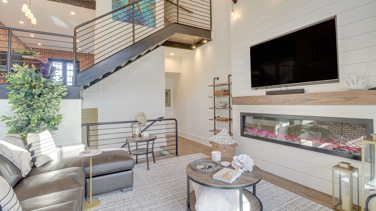 Photo of Bedroom in Hitch Village - Fred Wessels Homes