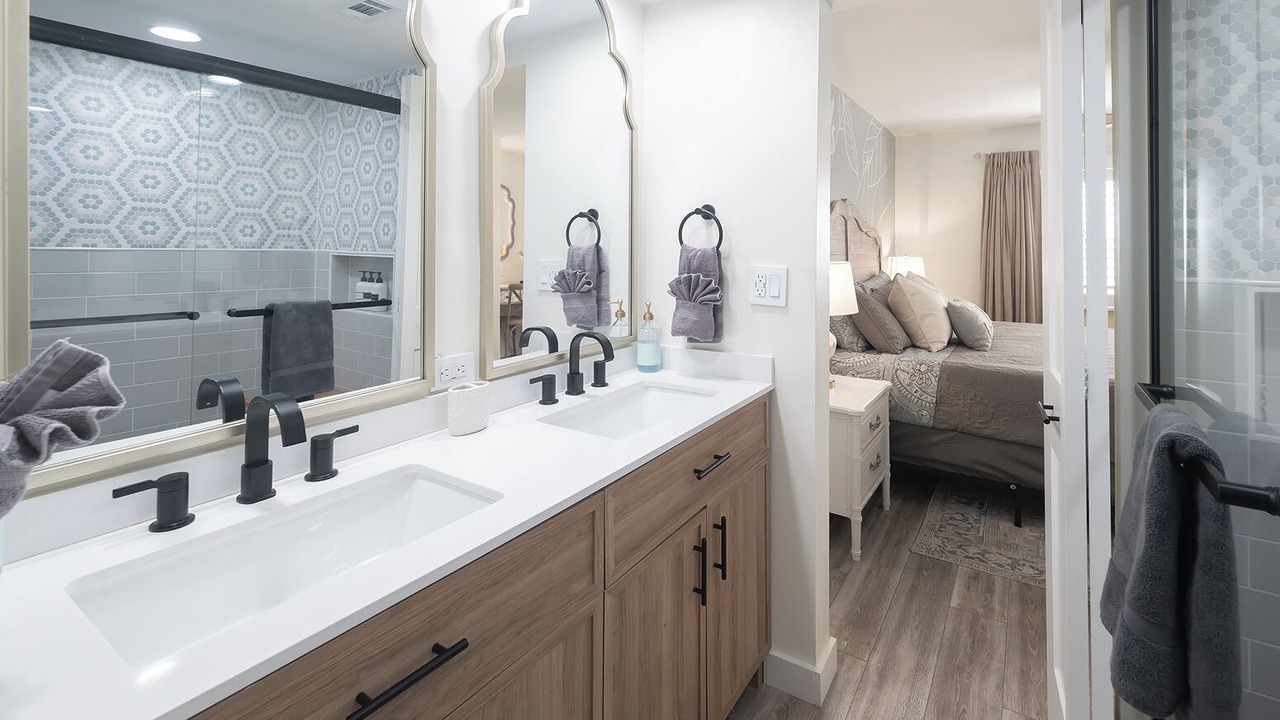 Photo of Bathroom in Sunnyside