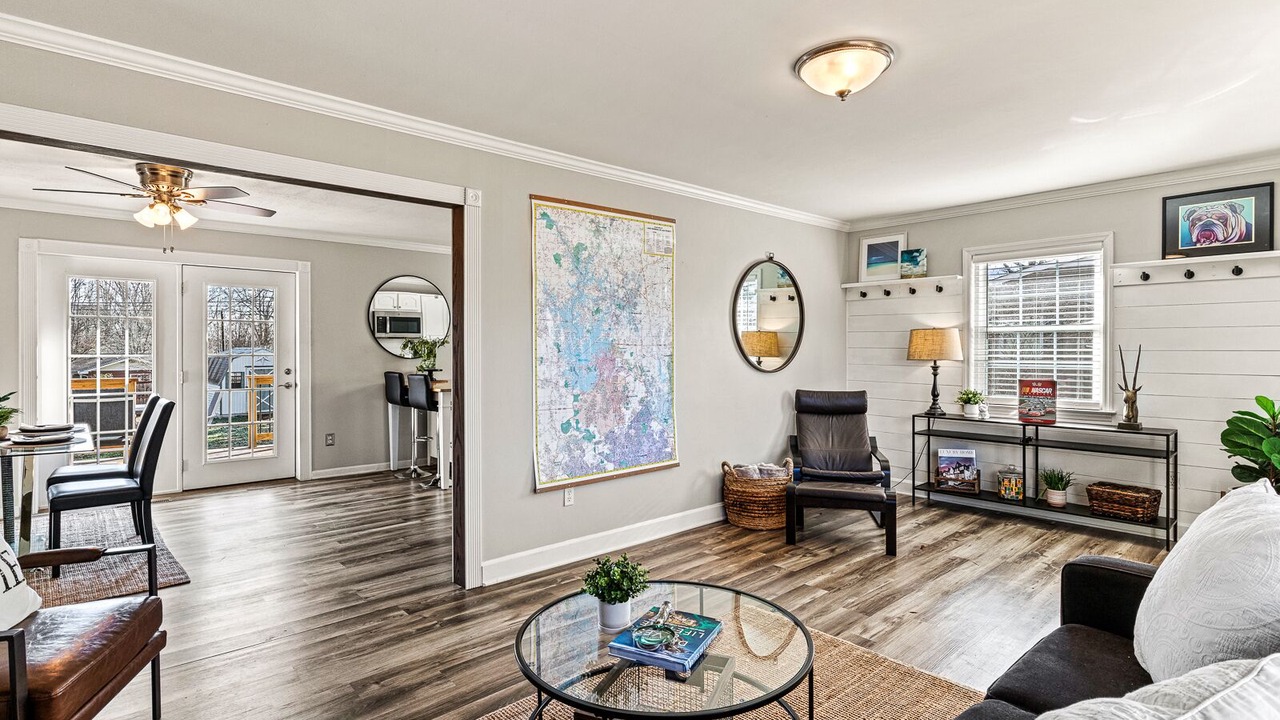 Photo of Livingroom in Mooresville