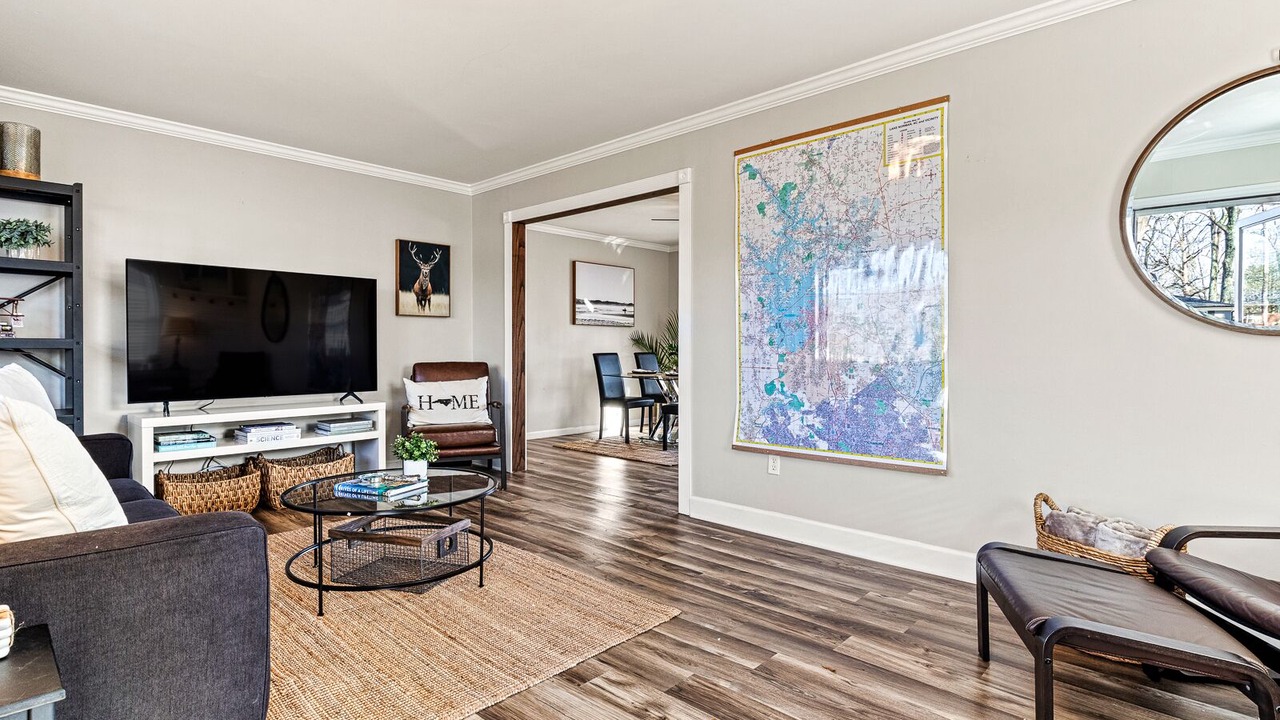 Photo of Livingroom in Mooresville