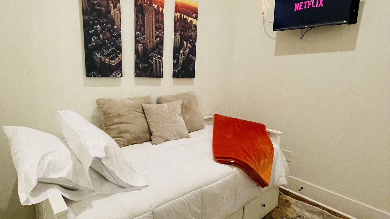 Photo of Bedroom in Macon