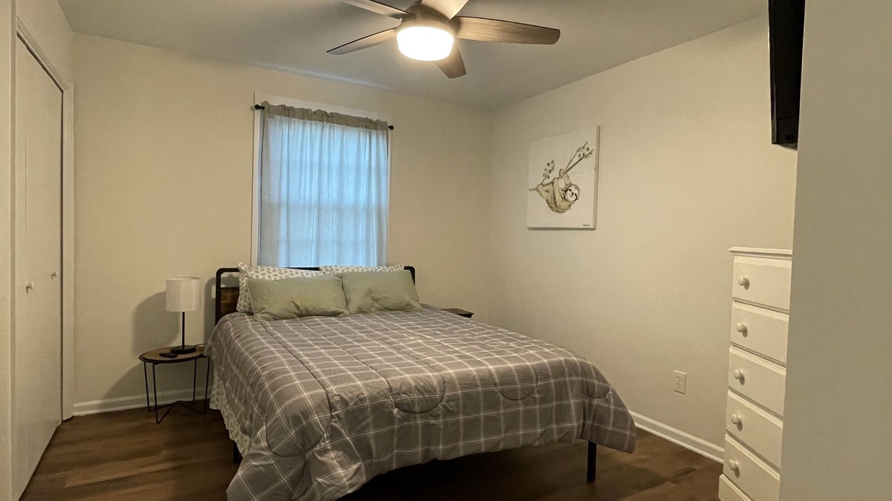 Photo of Bedroom in Martinez