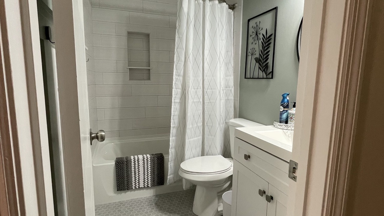 Photo of Bathroom in Martinez