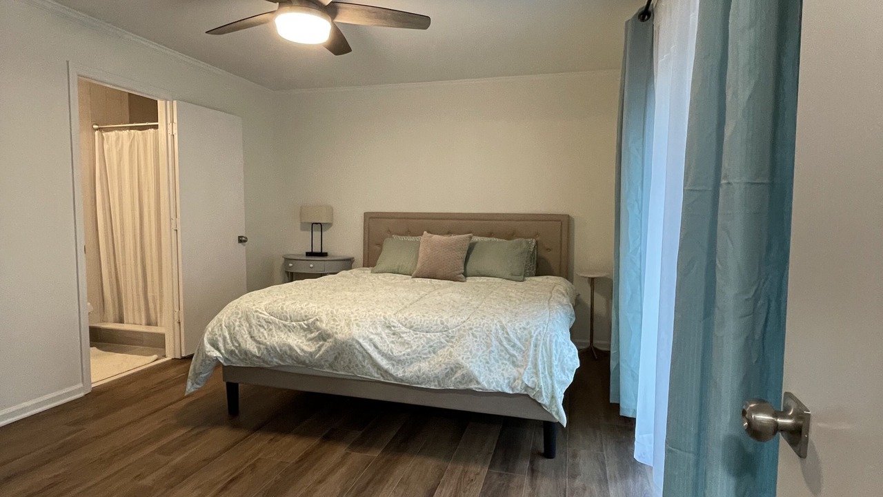 Photo of Bedroom in Martinez