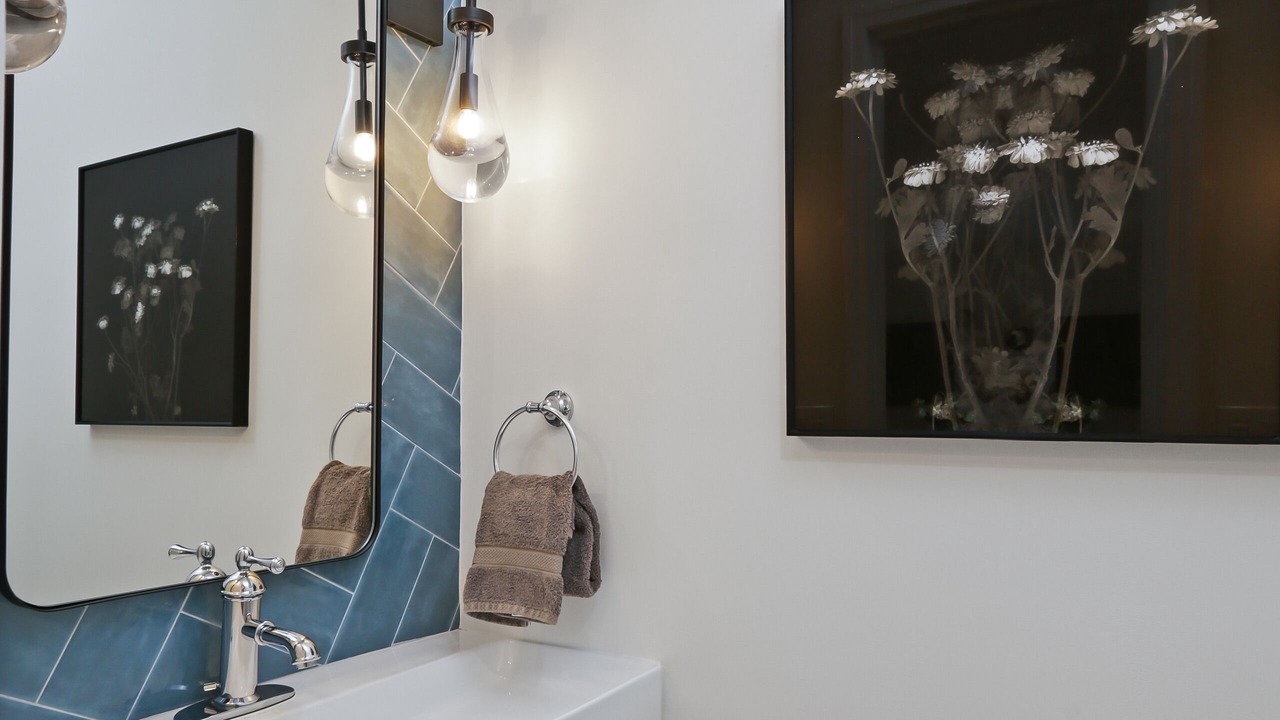 Photo of Bathroom in Huntington Beach