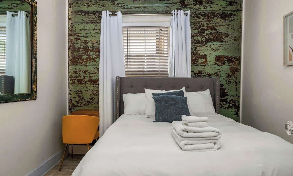 Photo of Bedroom in Historic Downtown Savannah