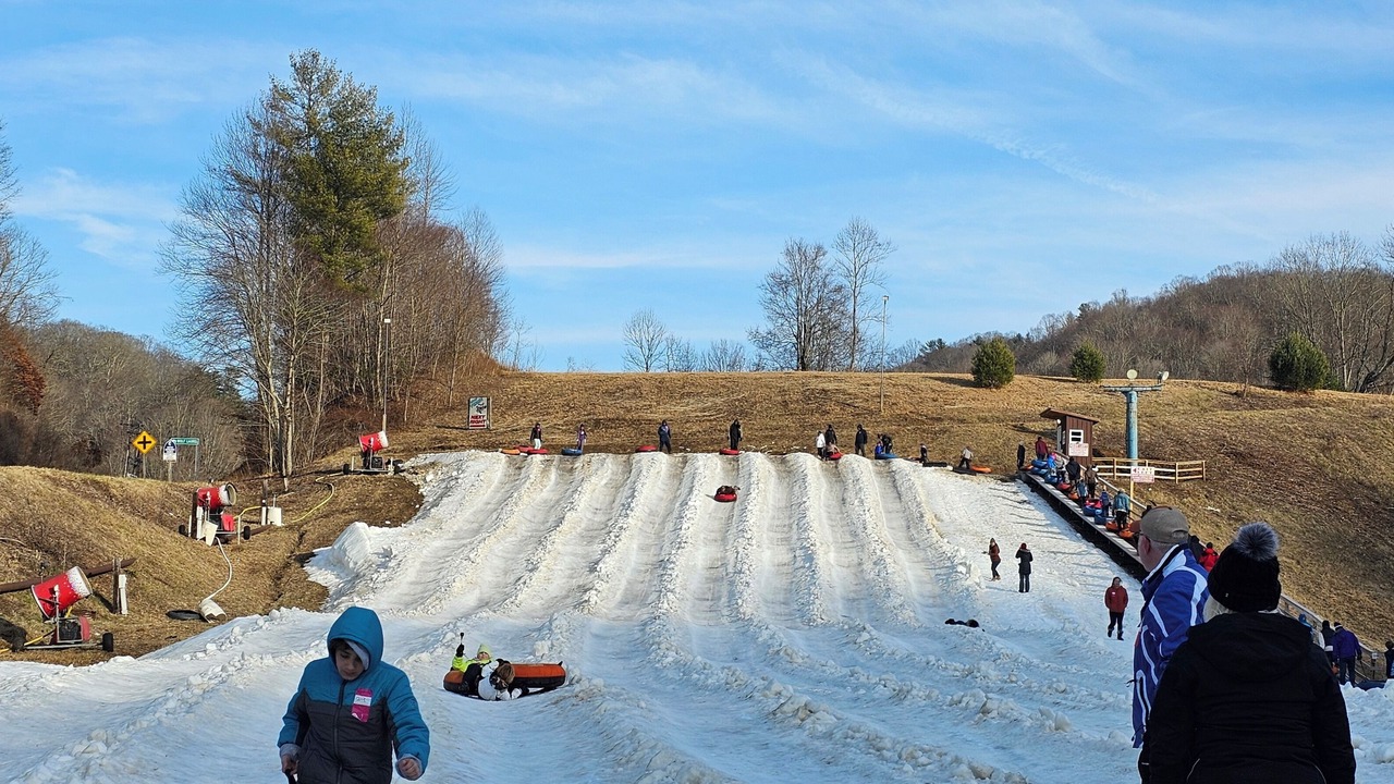 Photo of Others in Mars Hill