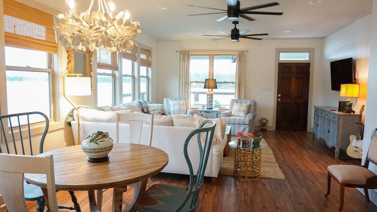 Photo of Livingroom in Milledgeville
