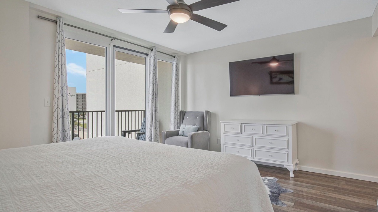 Photo of Bedroom in Orange Beach East