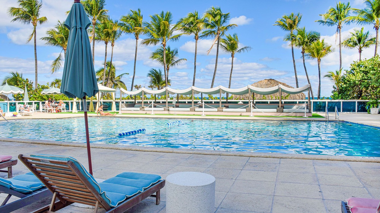 Photo of Outdoor in Mid Beach