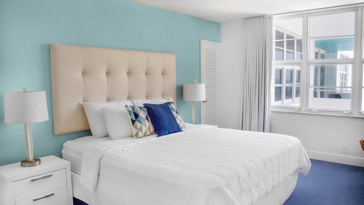Photo of Bedroom in Mid Beach