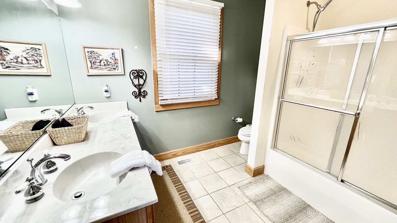 Photo of Bathroom in Wolf Laurel