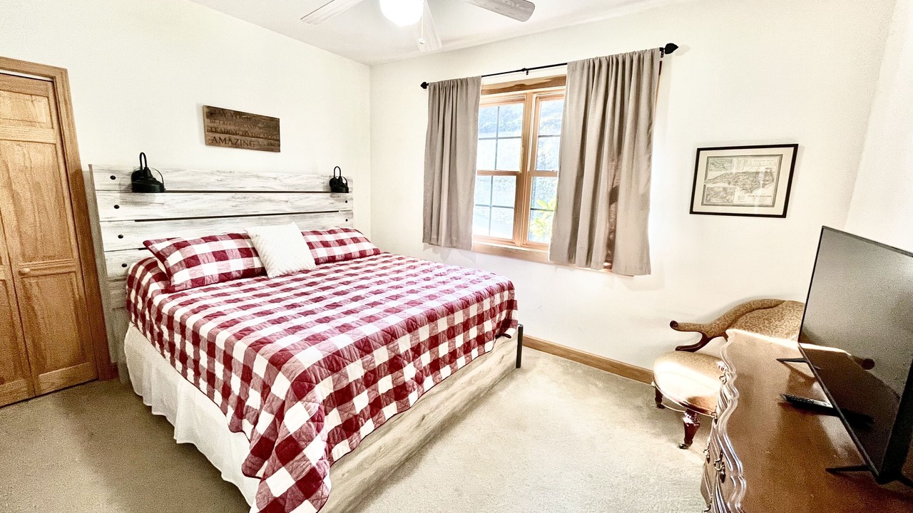 Photo of Bedroom in Wolf Laurel