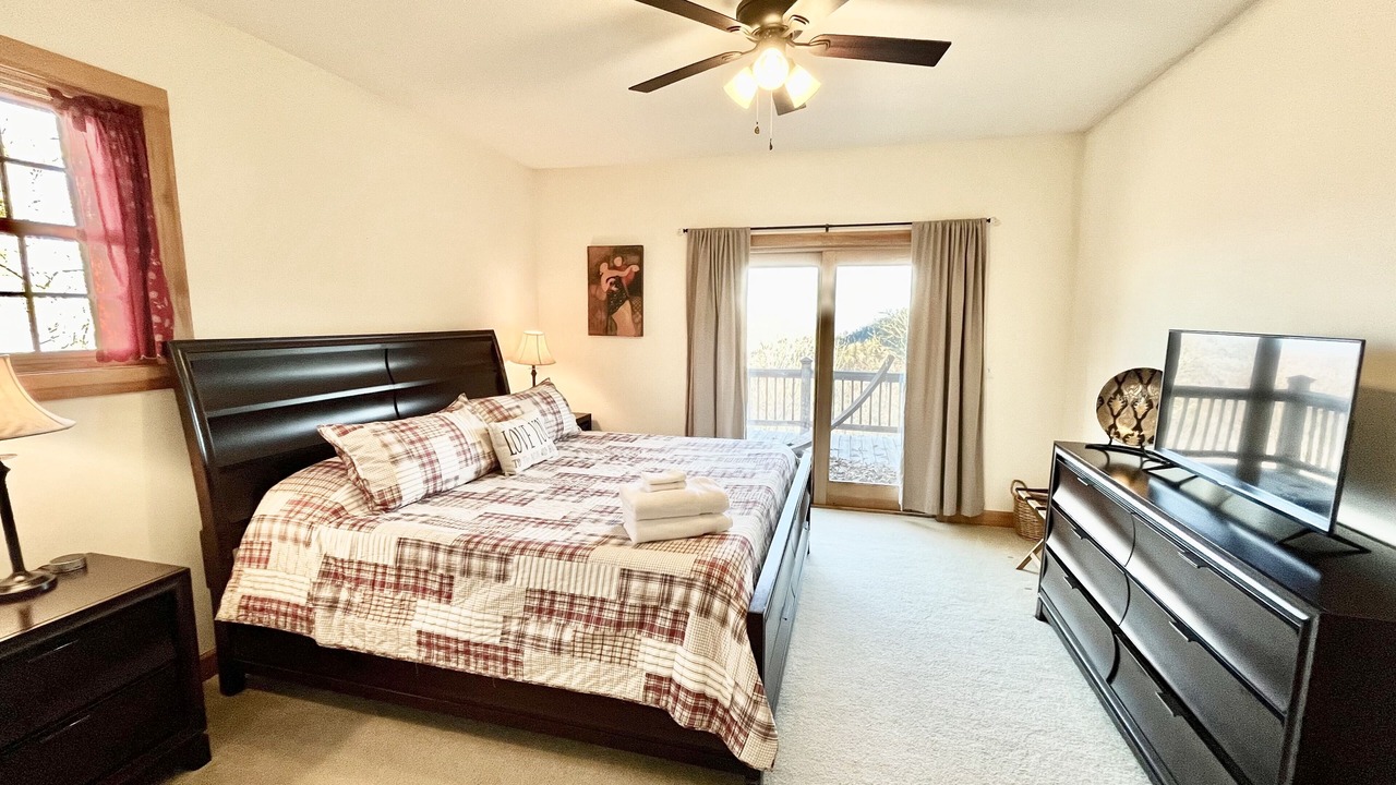 Photo of Bedroom in Wolf Laurel