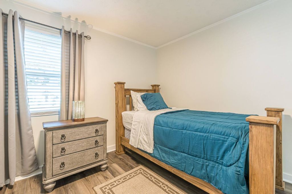 Photo of Bedroom in Hapeville