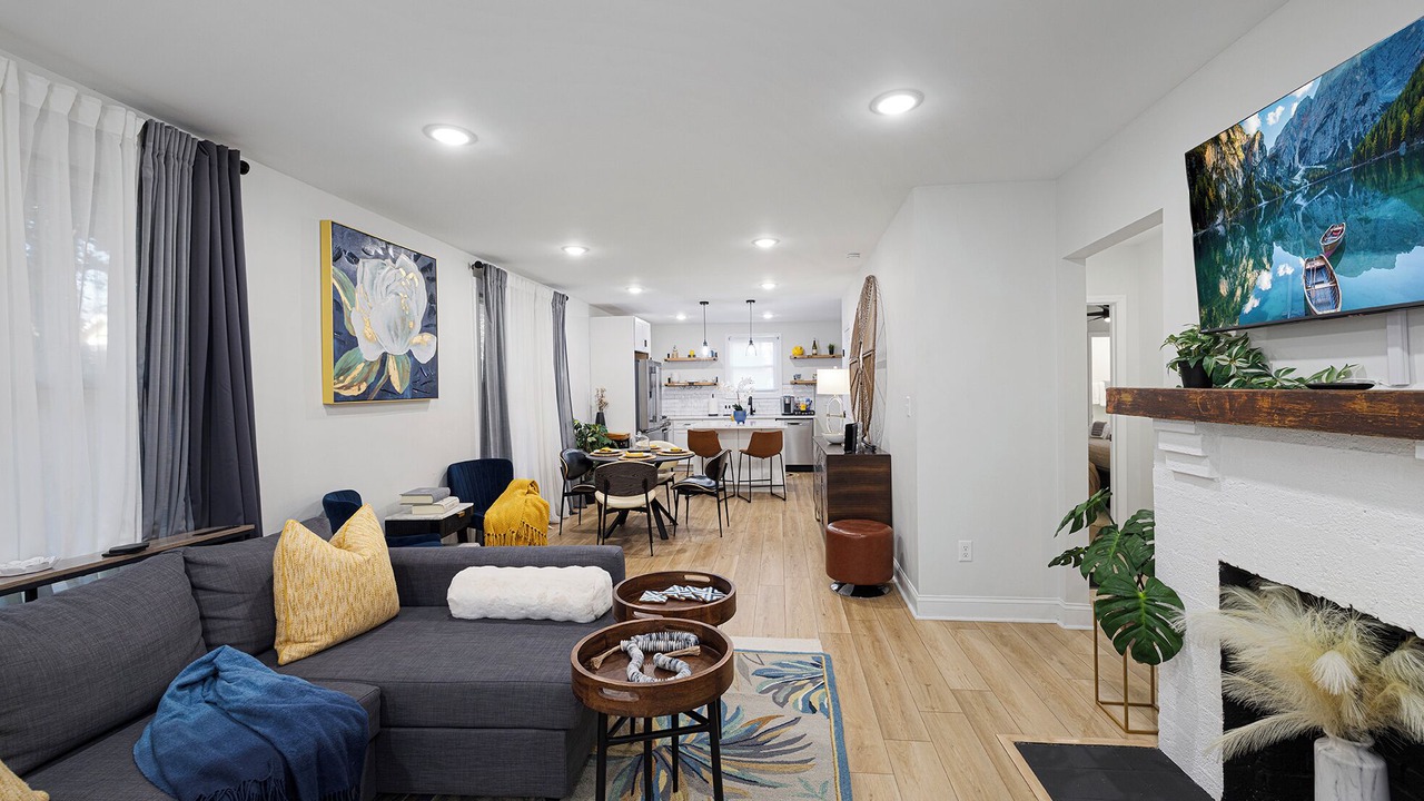 Photo of Livingroom in Enderly Park