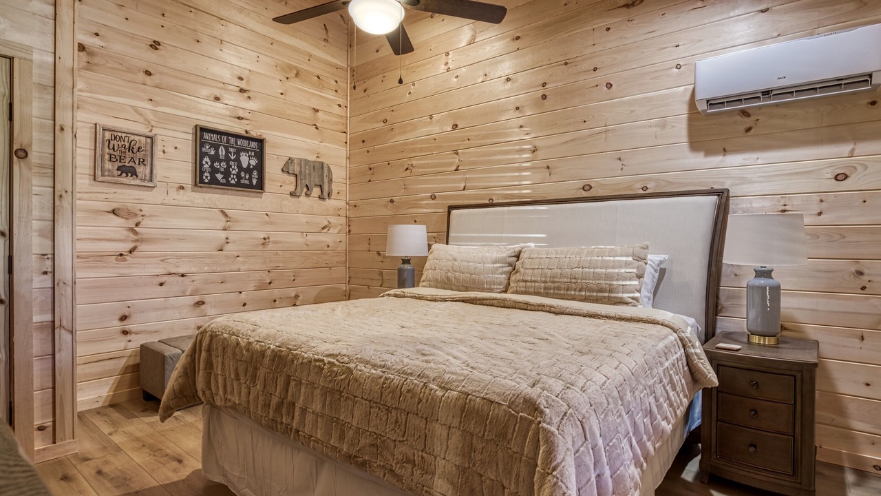Photo of Bedroom in Cosby