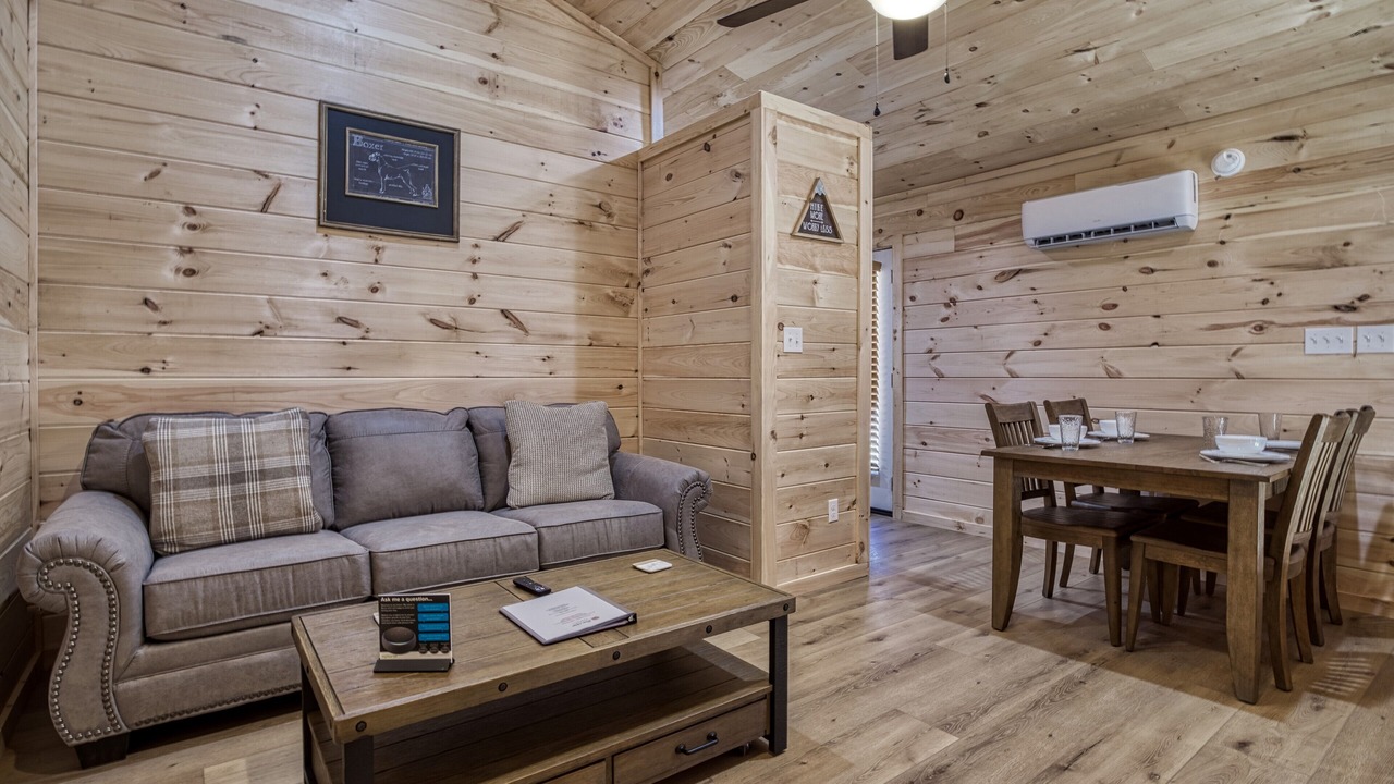 Photo of Livingroom in Cosby